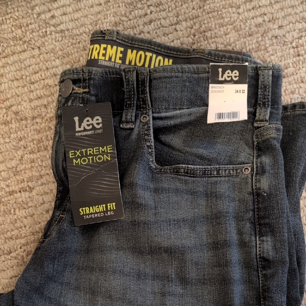 Lee Extreme Motion Dark Denim Jeans - 34×32 Never Worn